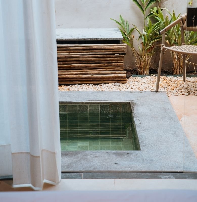 4.SABAI - SUÍTE PISCINA(18).jpg