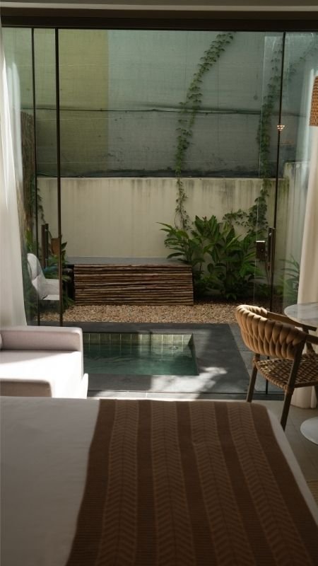 7.SABAI - SUÍTE PISCINA(14).jpg